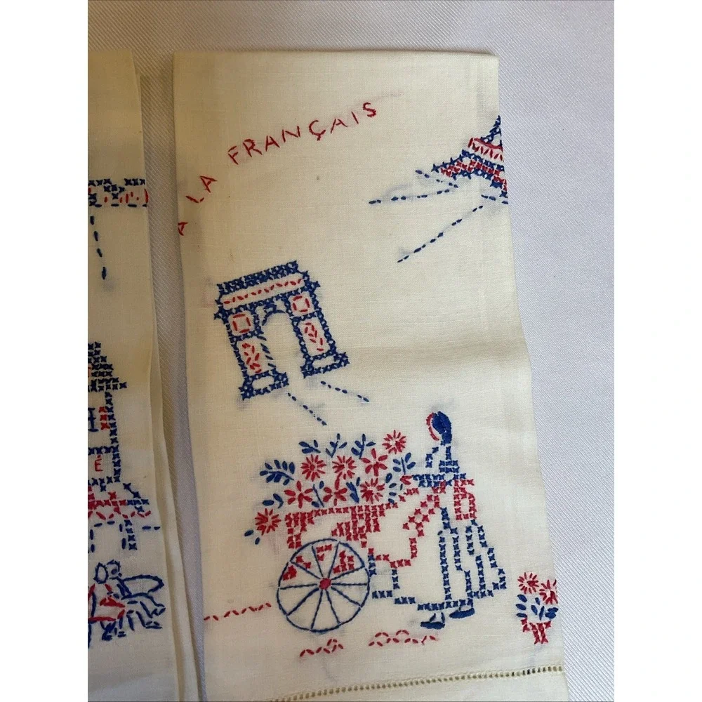 2 Vtg C’est La Vie Cross Stitch Hand Embroider Napkins Towels French Cottagecore
